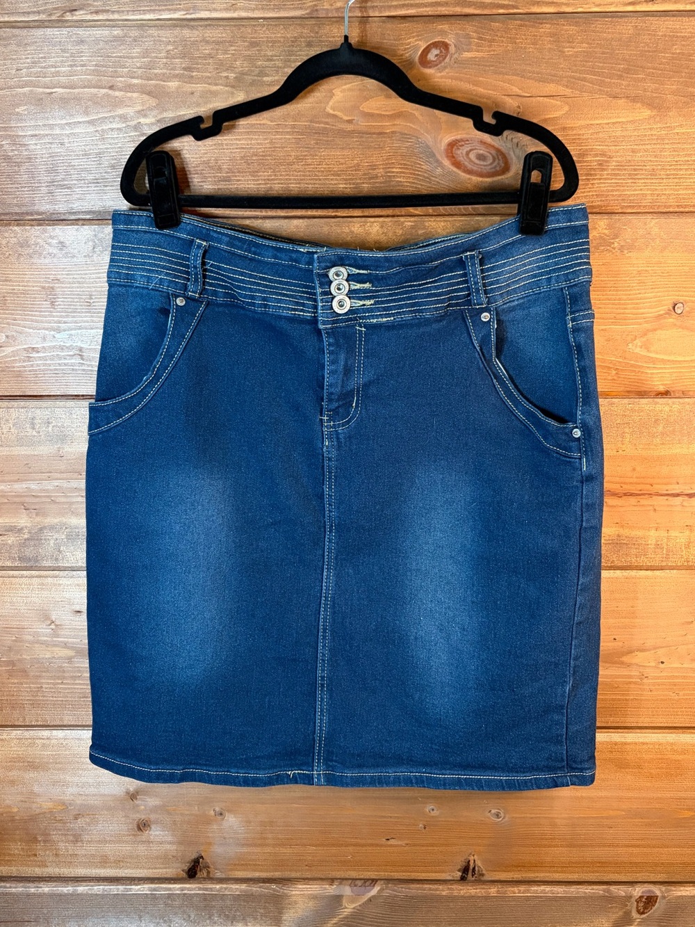 Nicole Dark Blue Denim Mini Skirt Size 16 💕💙